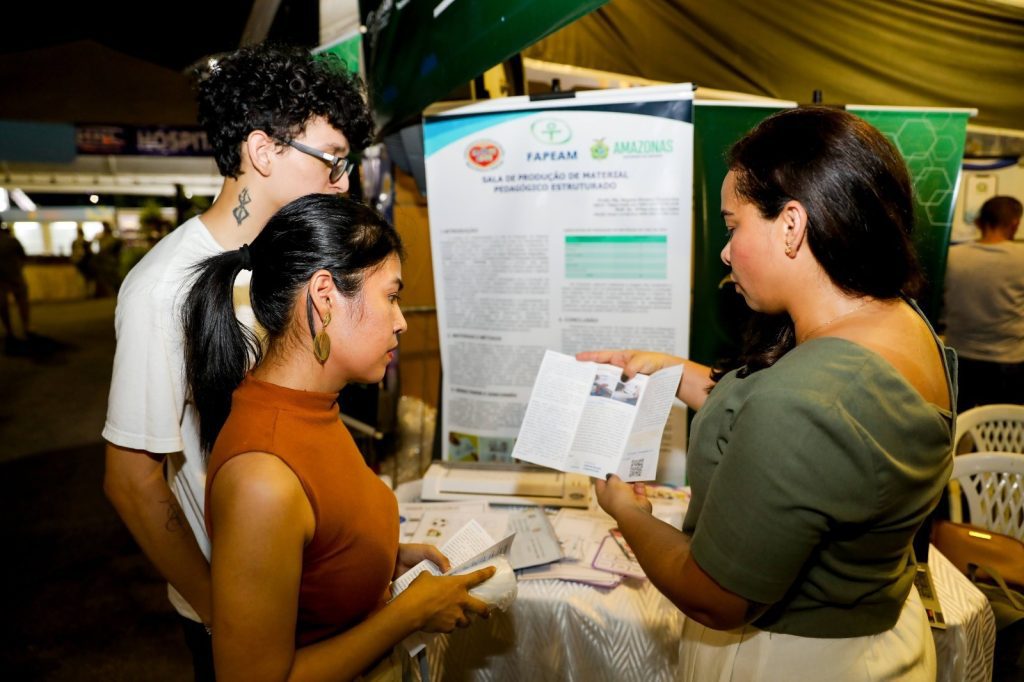 Governo do Amazonas recebe propostas para edital de apoio à realização de eventos científicos e tecnológicos no estado