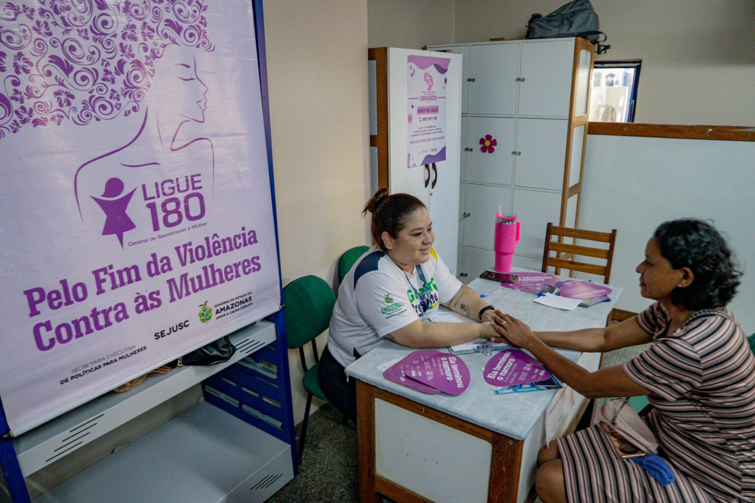Agosto Lilás: Governo do Amazonas intensifica ações com foco no enfrentamento à violência contra mulheres